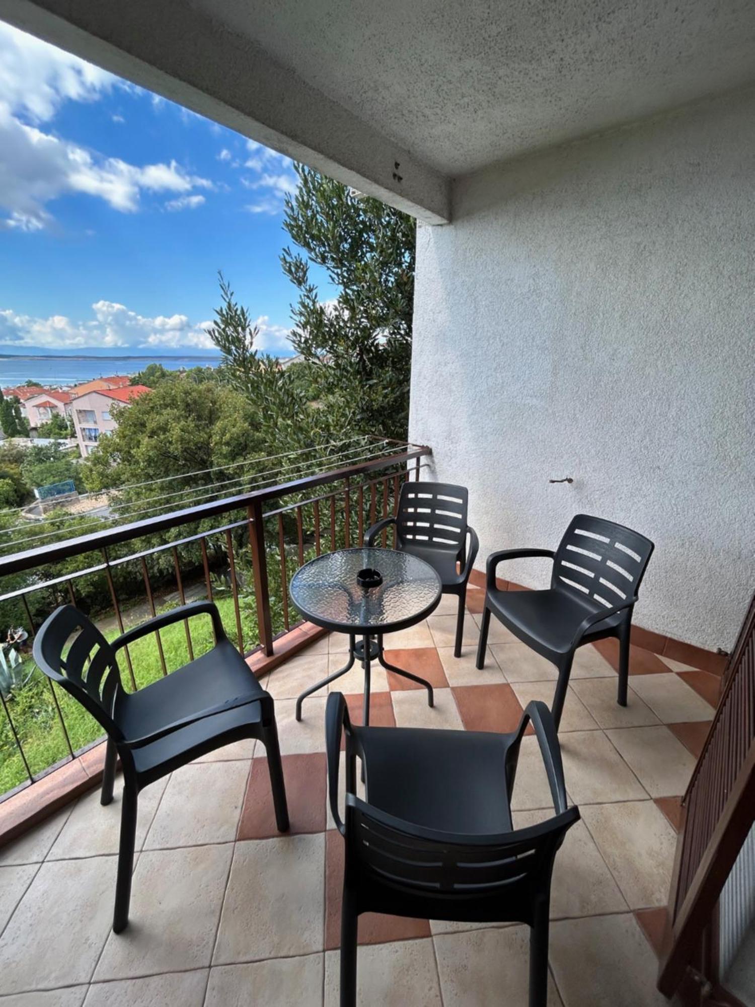 Ljeto Lägenhet Crikvenica Exteriör bild